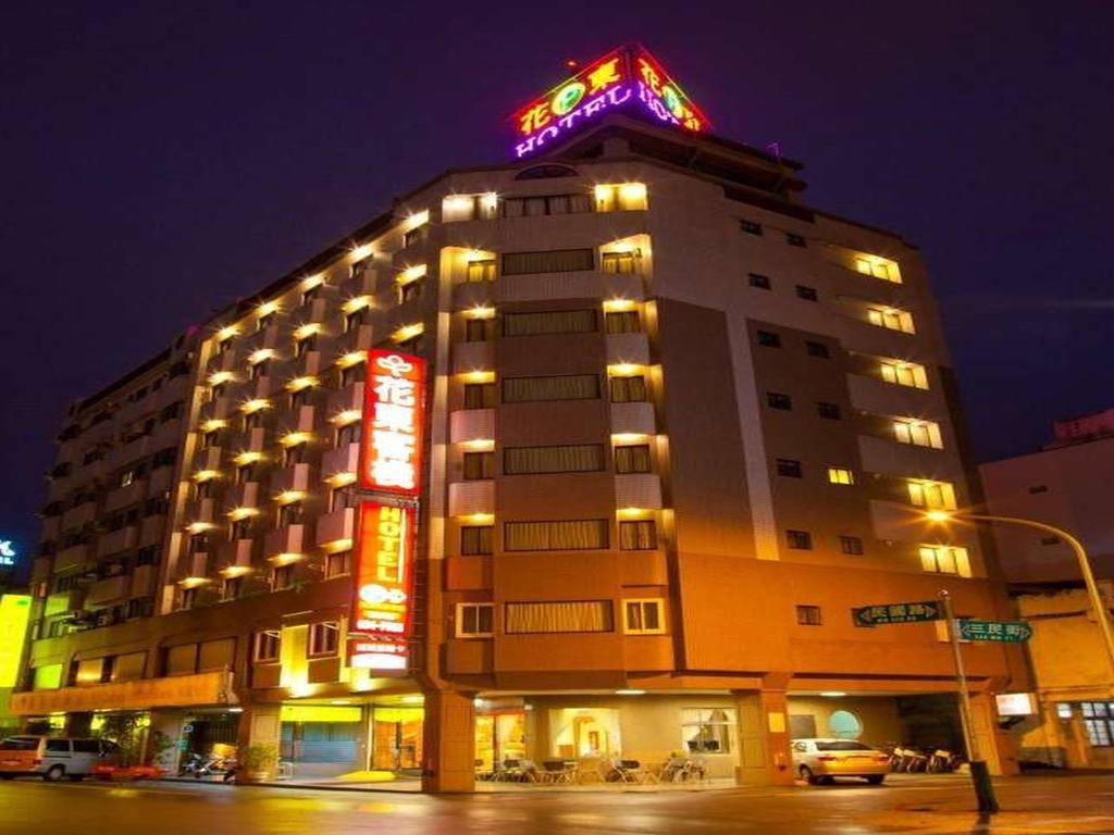 Hua Tong Hotel Hualien City Exterior photo